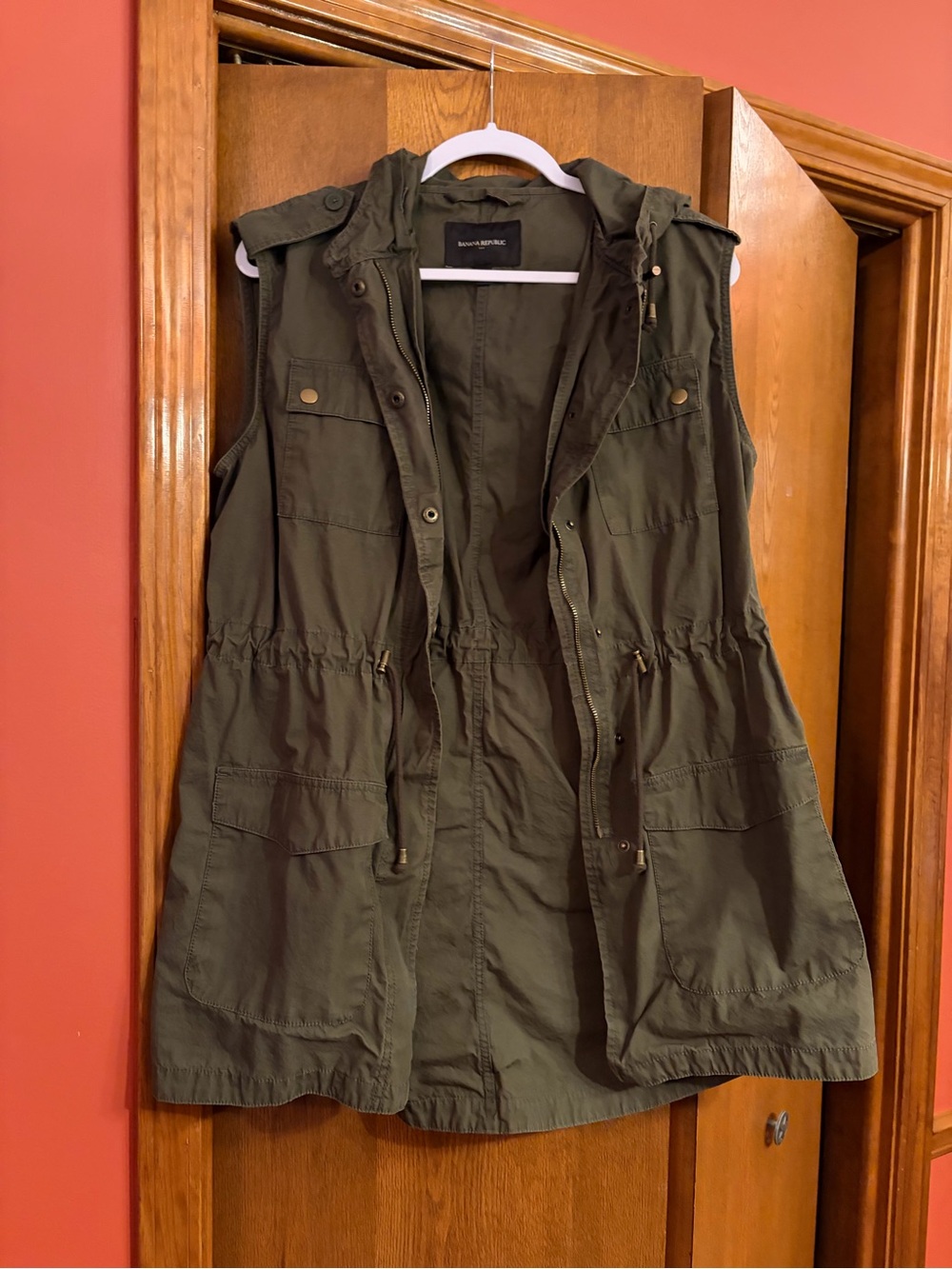 Banana republic  Sleeveless Utility Anorak Vest - Olive Green